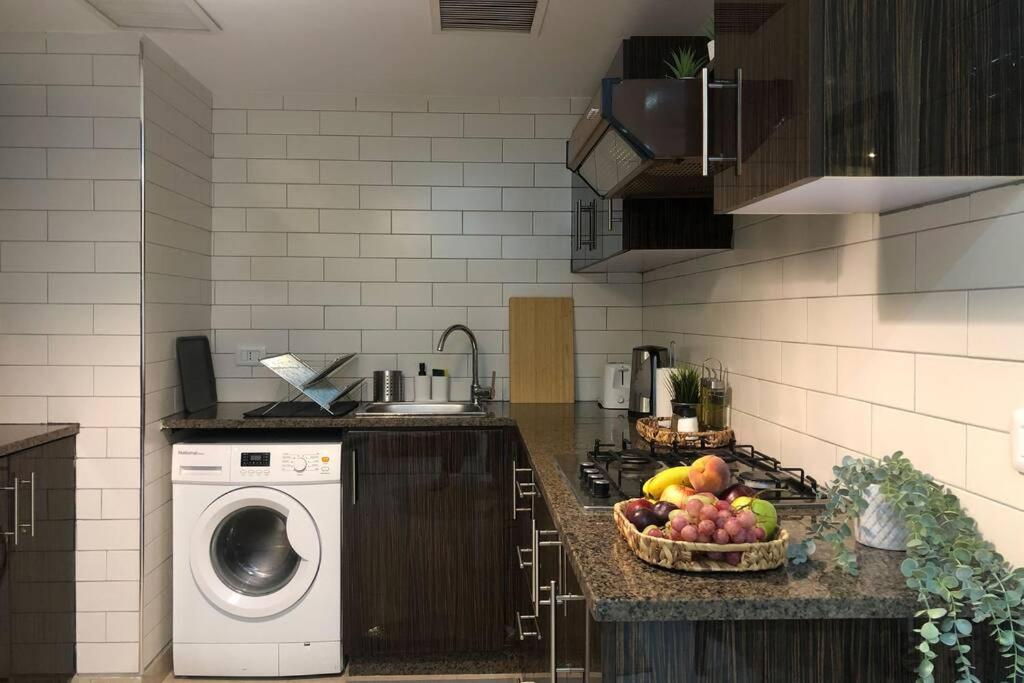 Luxury Apartment In Awesome Location In อัมมาน ภายนอก รูปภาพ